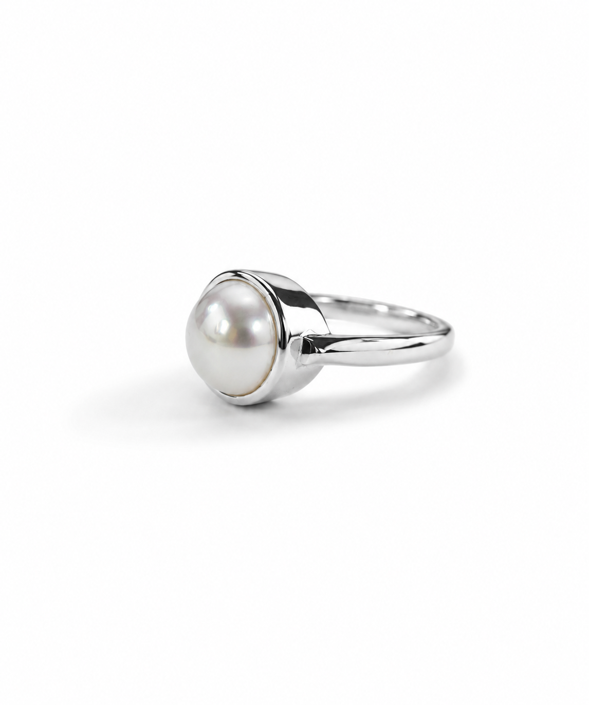 Moraebi Bypass 17 — Natural Pearl (Moti) Skin-Touch Rashi Ratna Ring