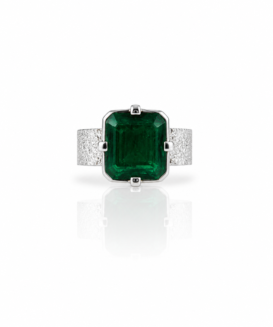 Moraebi Cathedral 19 — Natural Emerald (Panna) Skin-Touch Rashi Ratna Ring