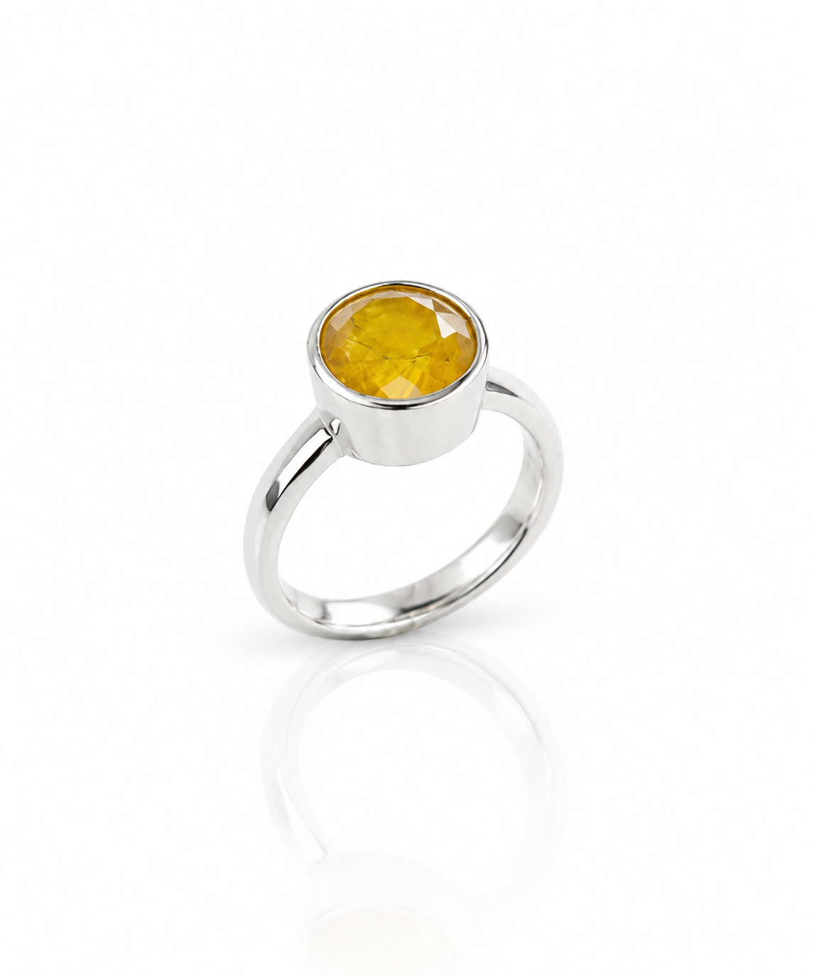 Moraebi Bezel 01 — Natural Yellow Sapphire (Pukhraj) Skin-Touch Rashi Ratna Ring
