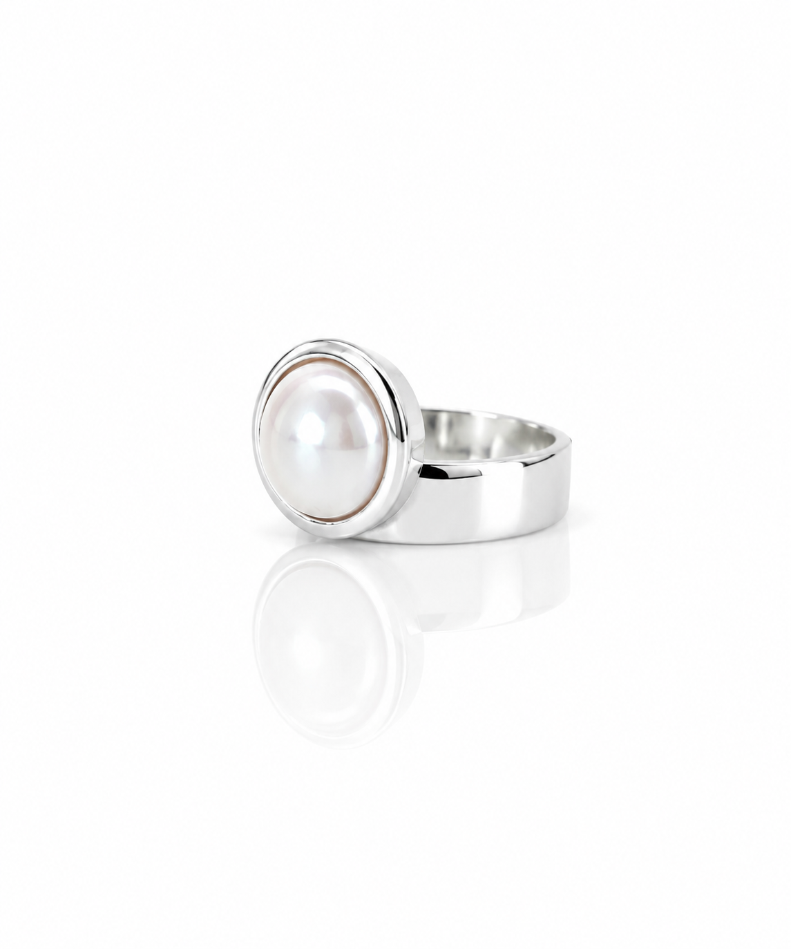 Moraebi Bypass 18 — Natural Pearl (Moti) Skin-Touch Rashi Ratna Ring