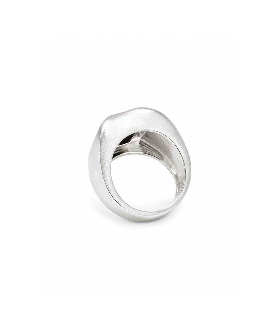 Moraebi Milgrain 14 — Natural Blue Sapphire (Neelam) Skin-Touch Rashi Ratna Ring